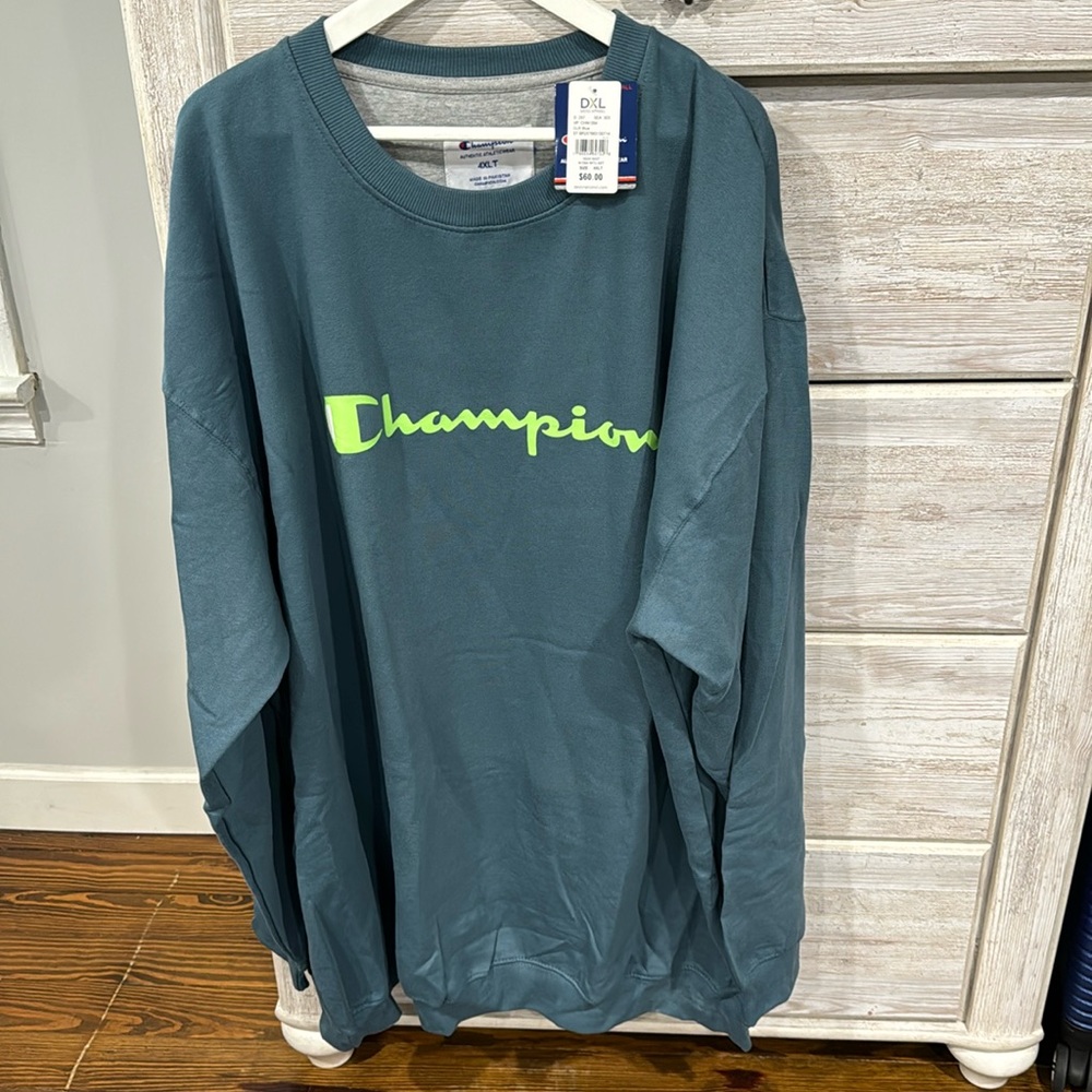 Champion sweat shirt